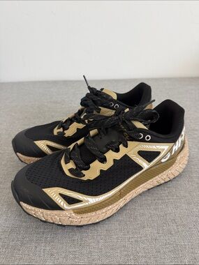 Hi-Tec Black and Gold Trail Sneakers